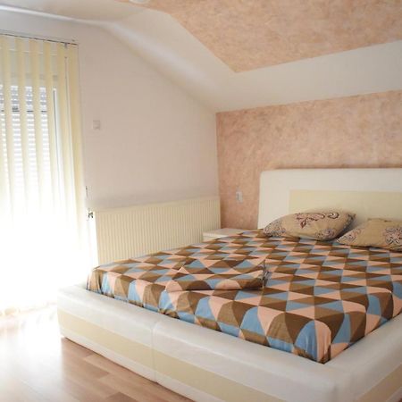 Apartments Holiday Vranje Eksteriør billede